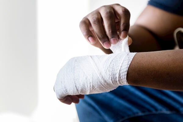 Three common dressing methods for medical elastic bandages